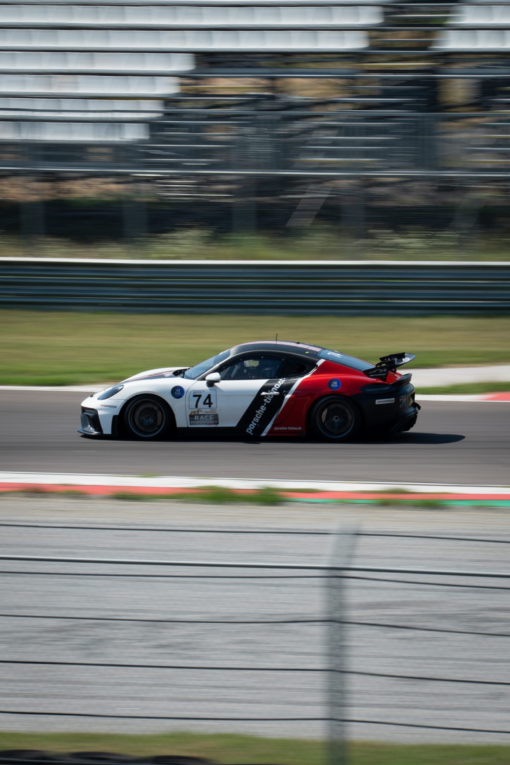 Kevin Aebi Porsche GT4